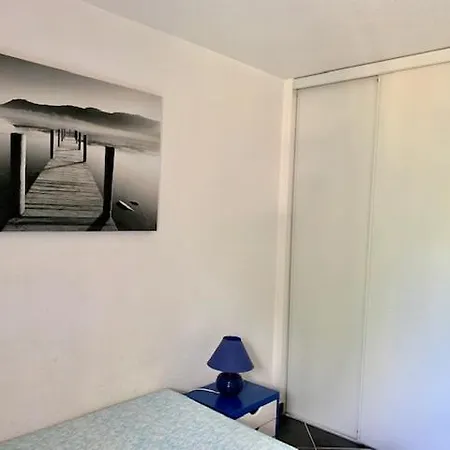 6 Pers, 2 Chambres, Terrasse, Parking Et Piscine, A 50 M De La Mer - Ref Jaca223 *